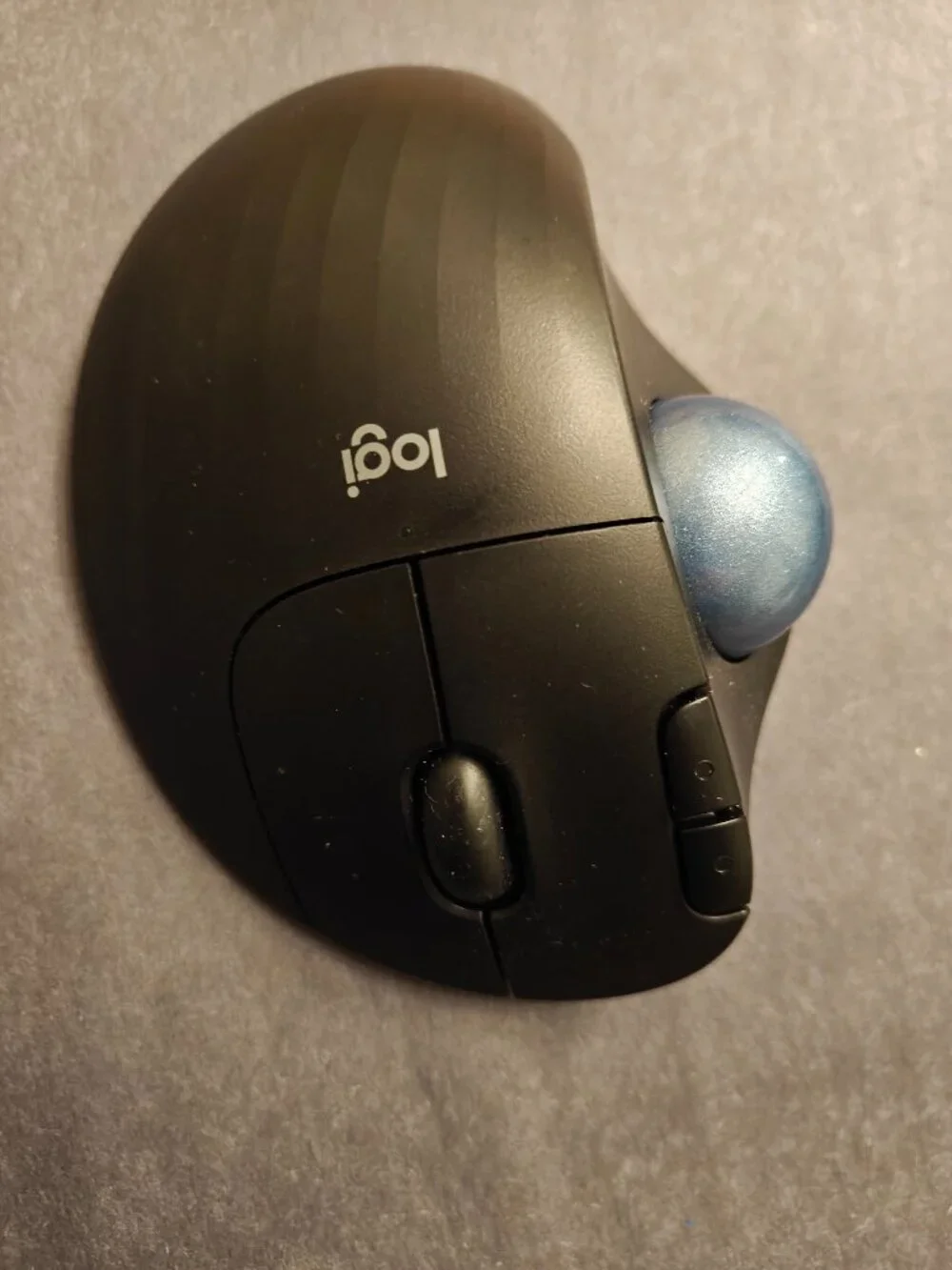 Logitech Trackball Mouse  🖲️